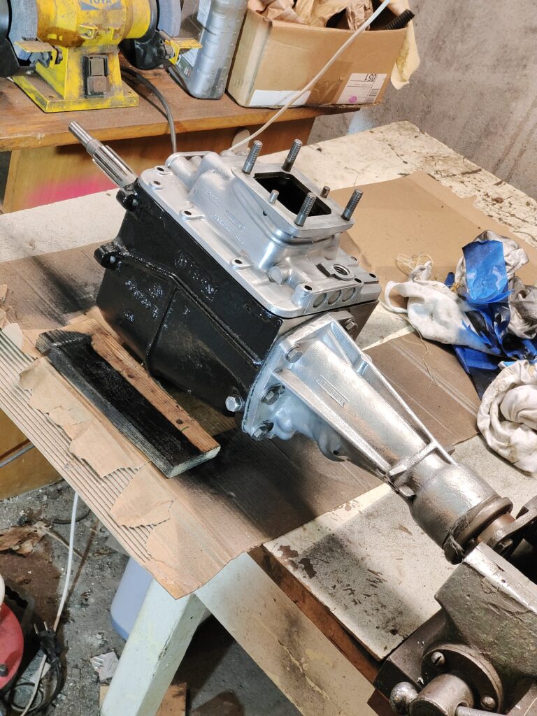 KaidoWorks.jp - Skrzynia biegów samochodu Triumph Spitfire po renowacji
